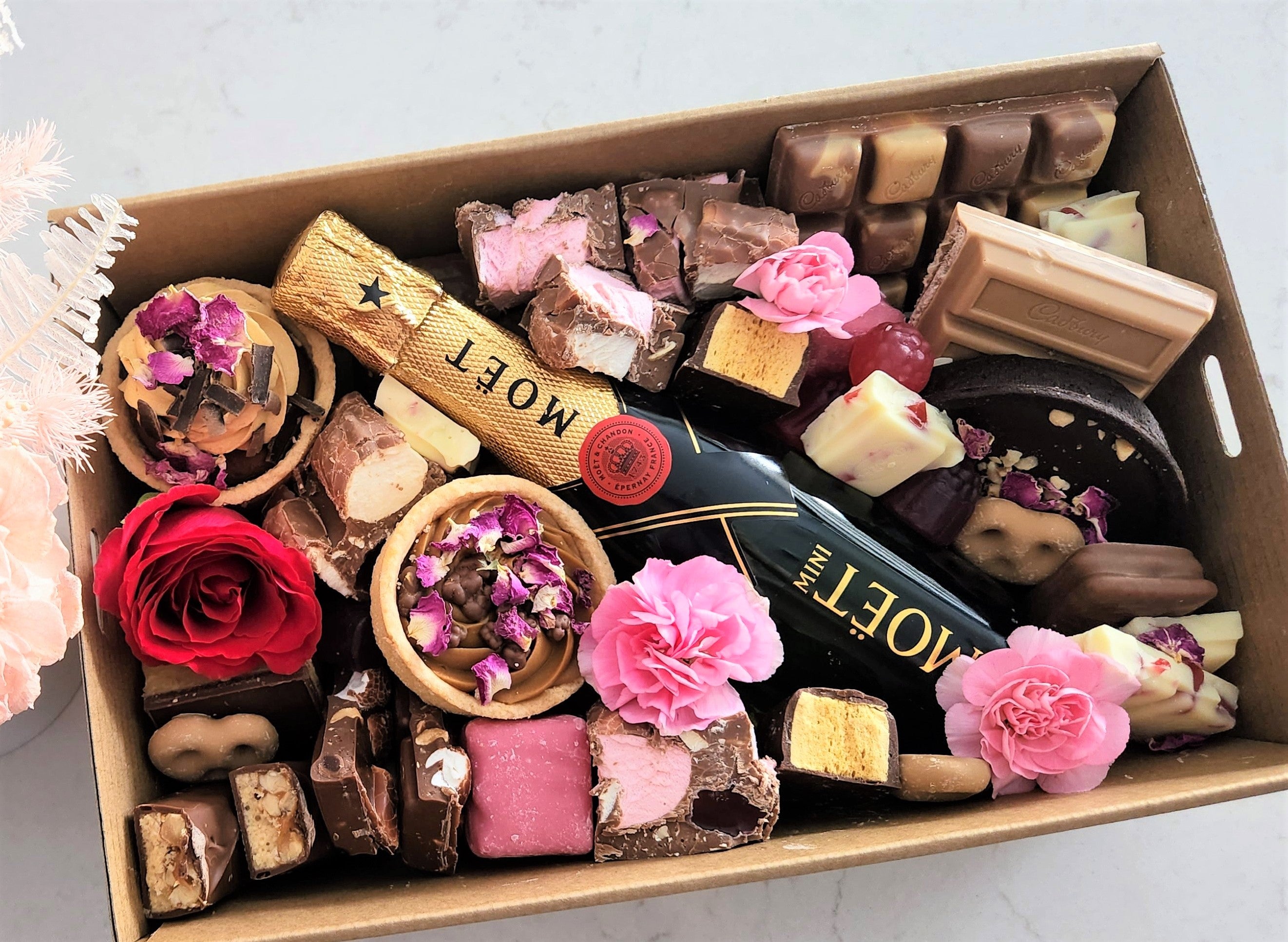 Cute Sugar Coma Dessert Box