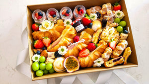 Medium Breakfast Box