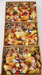 Load image into Gallery viewer, Medium Breakfast Box
