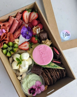 Load image into Gallery viewer, Cute Grazing Box
