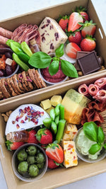 Load image into Gallery viewer, Cute Grazing Box
